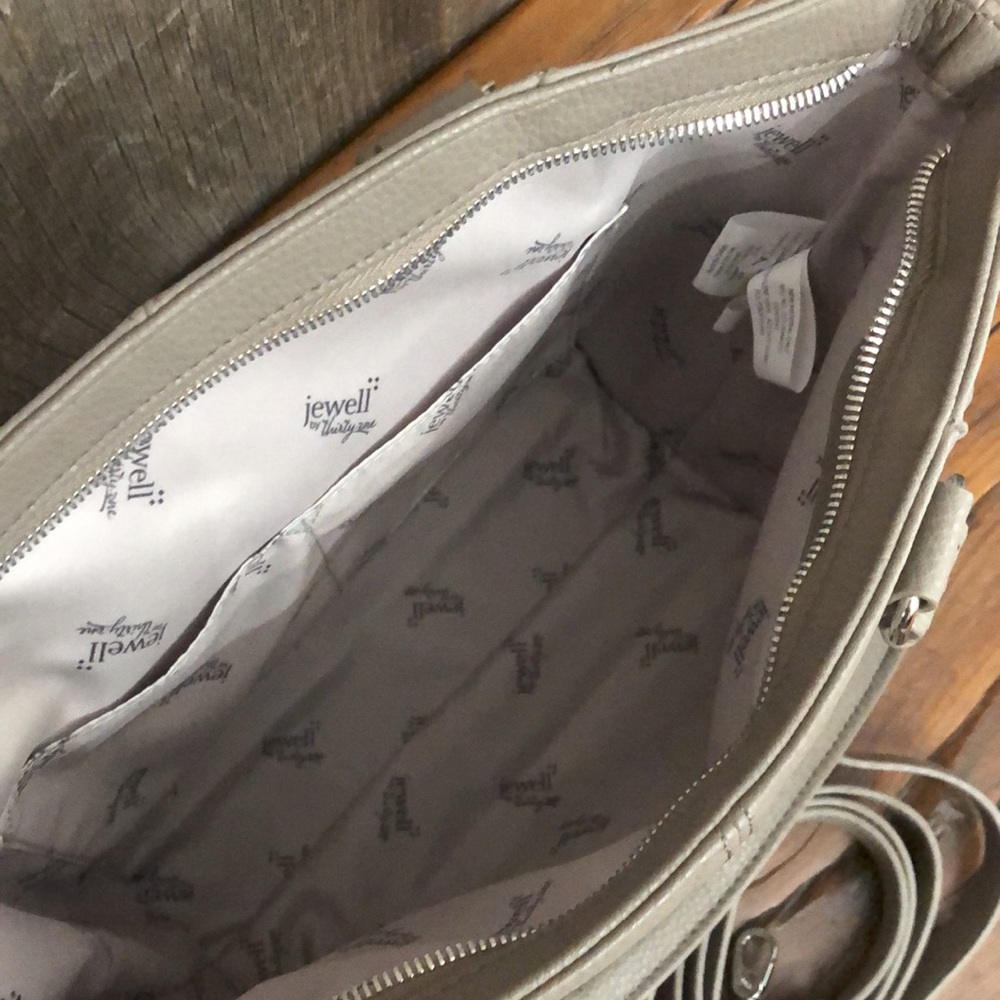 Thirty One Mini Diamond District Tote Purse in Putty Snake Jewell by thirty-one - Picture 7 of 17